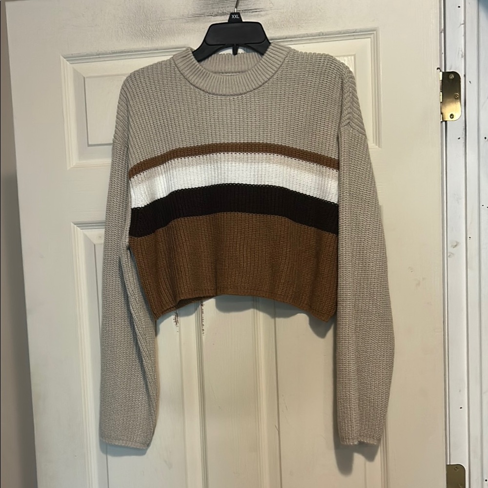 Garage Crew Neck Cropped Sweater Size XS